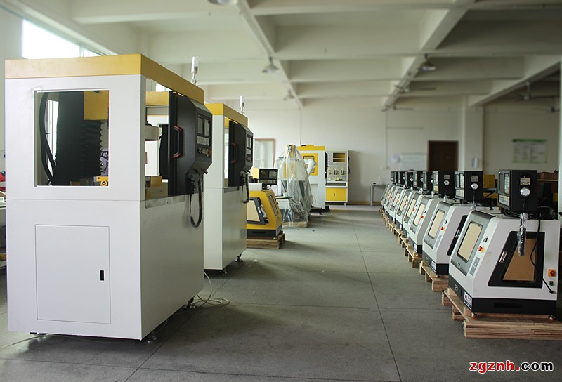 微型五軸CNC機(jī)床