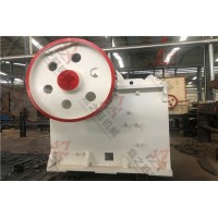 顎式破碎機石塊粉碎設(shè)備
