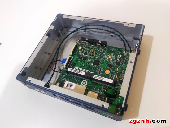 【開箱測(cè)評(píng)】搭載NVIDIA Jetson系列的工業(yè)級(jí)邊緣AI網(wǎng)關(guān)：研華EPC-R7200