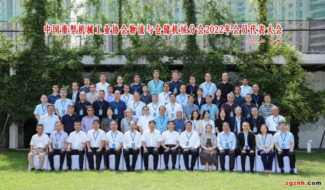 ?？禉C器人以硬核實力助力智能制造轉型升級