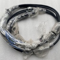 供應機器人IRB1600本體線纜3HAC021827-001，議價